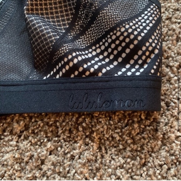 BNWT Lululemon Awake to lace 34C blk - Picture 2 of 2